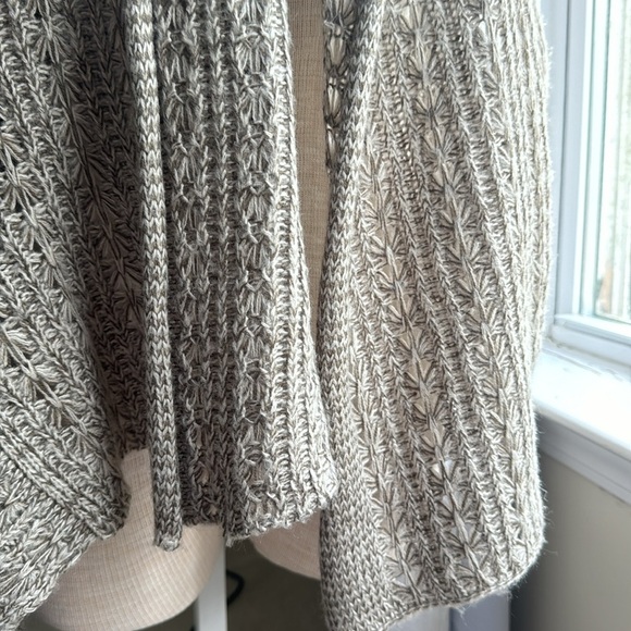 Sweater Vest - Picture 4 of 6